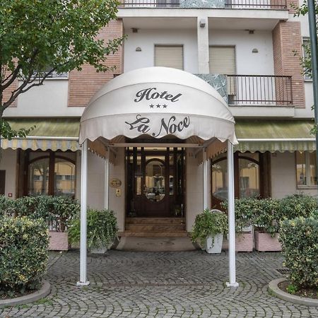 Hotel La Noce Chivasso Buitenkant foto