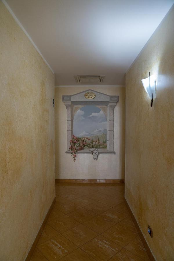 Hotel La Noce Chivasso Buitenkant foto