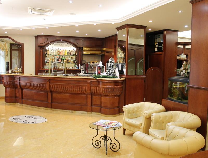 Hotel La Noce Chivasso Buitenkant foto